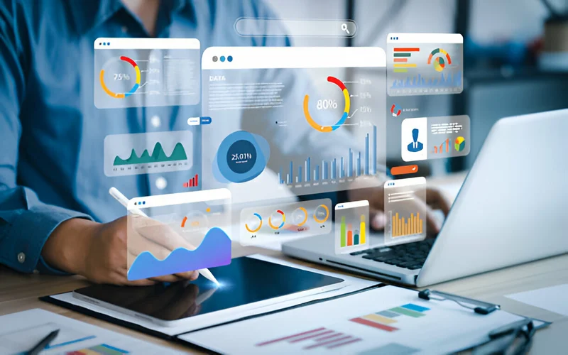 Atención personalizada ICEST en Línea Licenciatura en Negocios Electrónicos